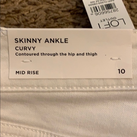 NWT Loft white jeans. - Picture 2 of 4